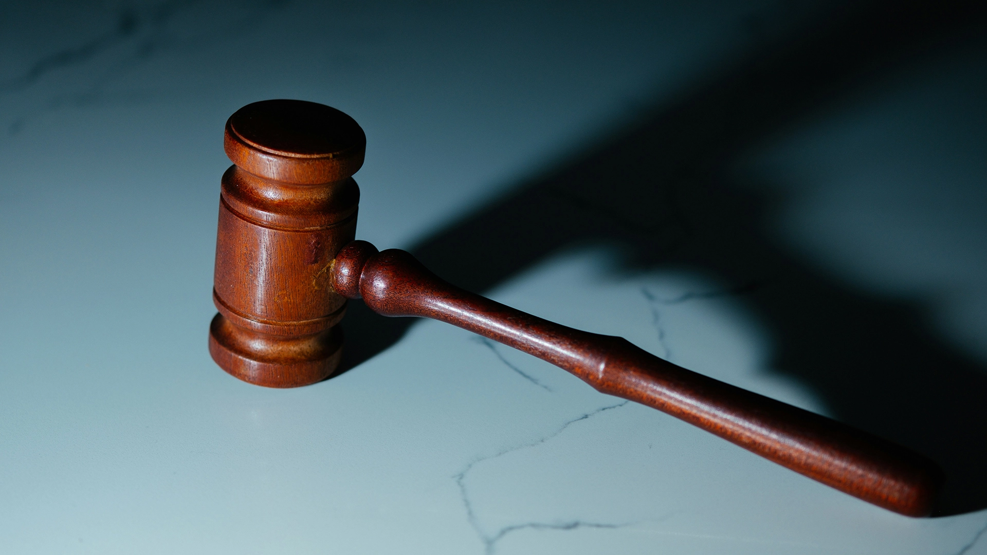 IA Auxilia Tribunal Holandês na Elaboração de Sentenças Criminais