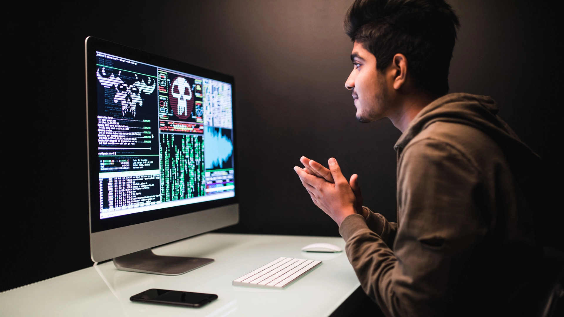 Geradores de Vídeo Falsos de IA Infectam Dispositivos com Malware de Roubo de Informações