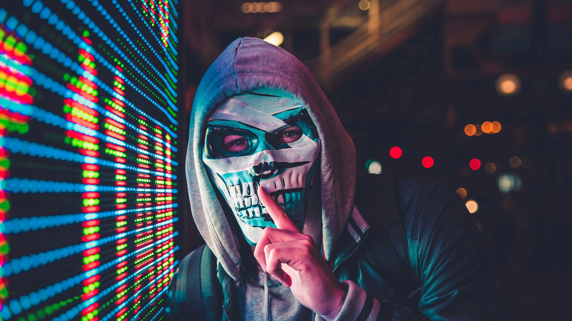 Galinhas Douradas Retornam com Malware de Roubo de Dados
