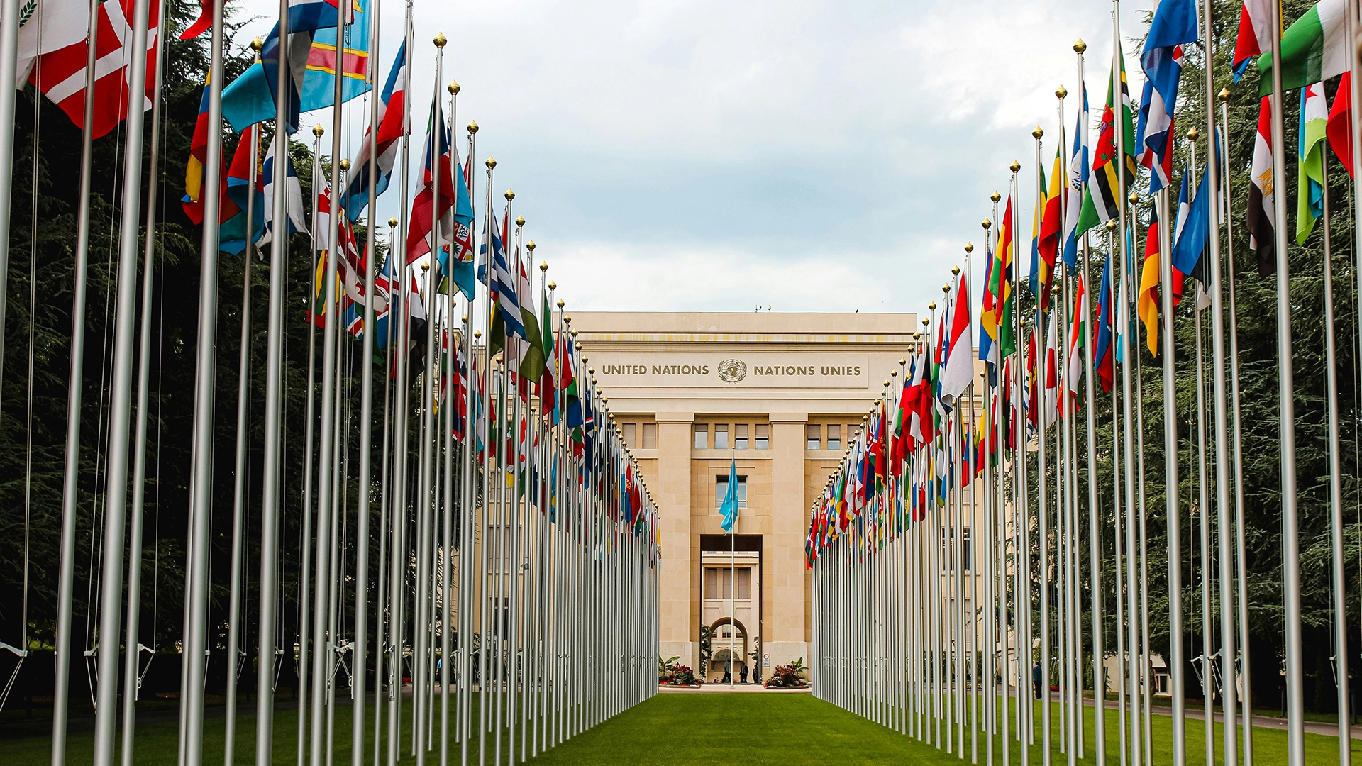 Nações Discutem o Futuro das Armas de IA na ONU
