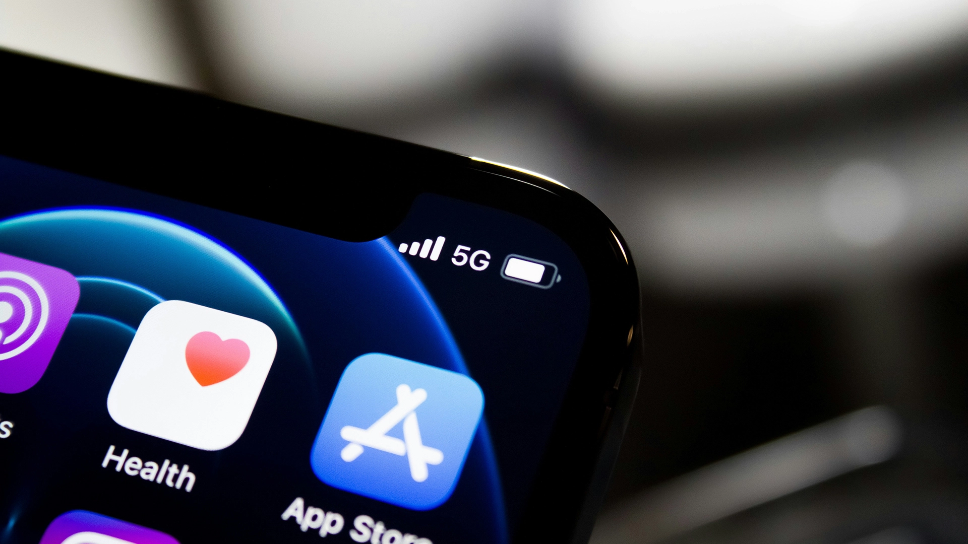 Novo Spyware “SparkKitty” Mira Carteiras de Criptomoedas Através da App Store e Google Play