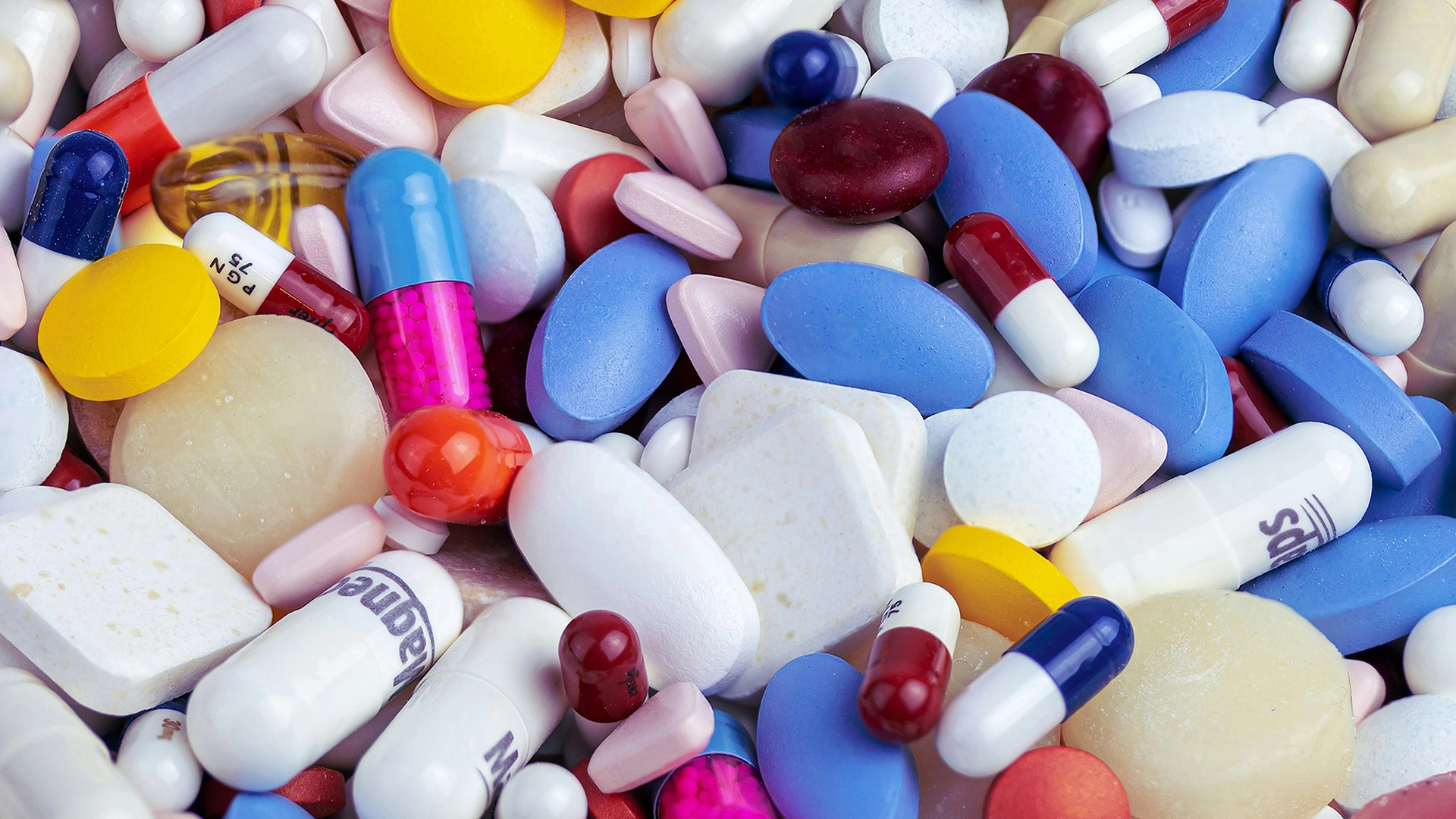 A Ferramenta Elsa da FDA Enfrenta Críticas por Alucinar Dados Científicos