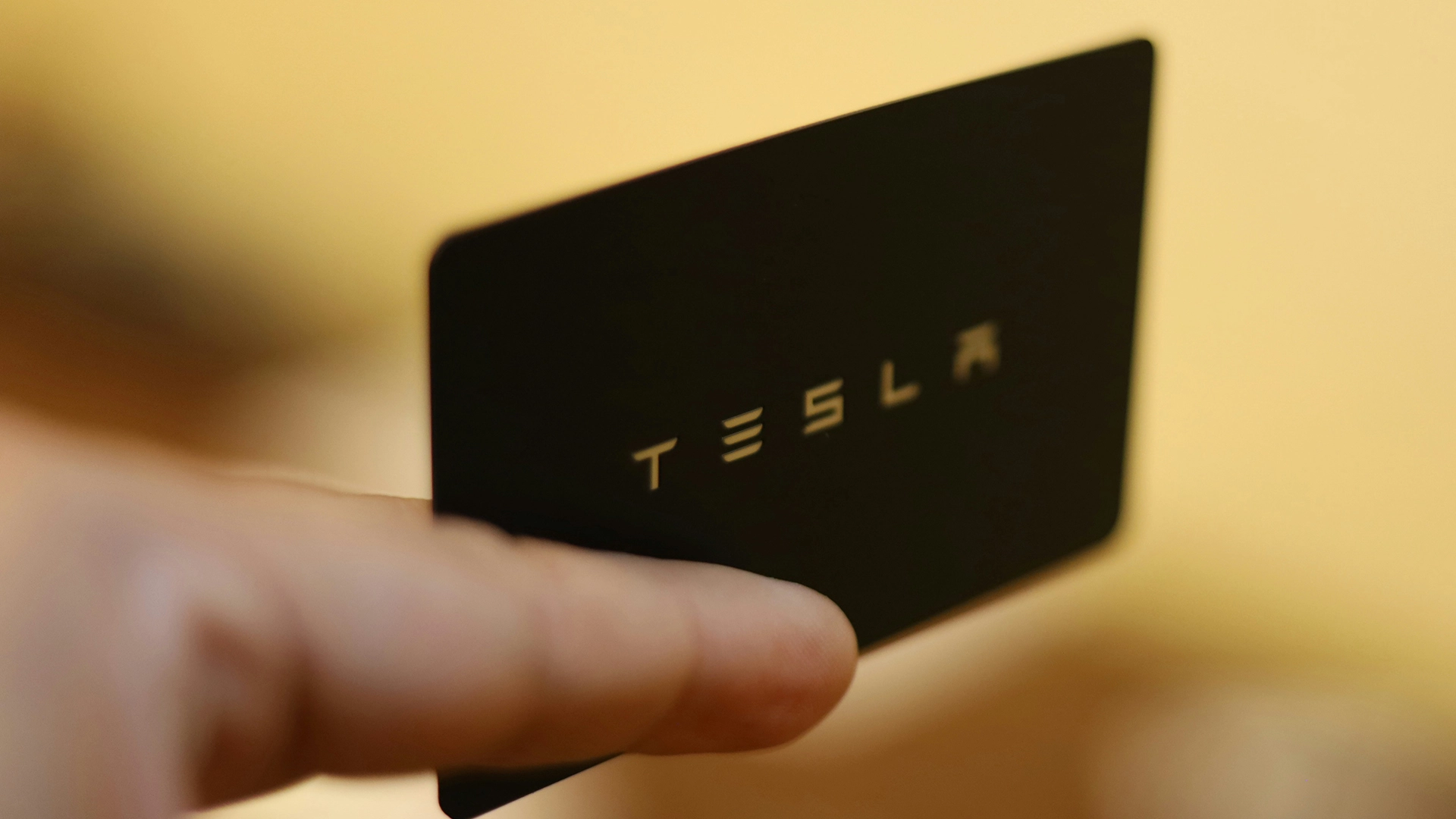 Tesla e Samsung concordam com acordo de fornecimento de chips de $16,5 bilhões